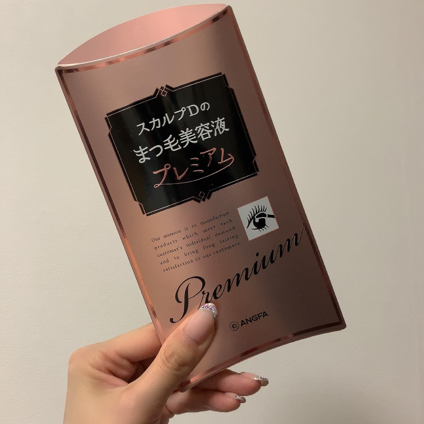 口コミ投稿：*スカルプDまつ毛美容液プレミアムこれ使ってる人多いと思うんだけどほんと優秀だと…