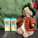 みそと豆乳のマルサンから、オーツミルクを送っていただきました。オーツ麦からできた植物性ミルクということで、早速妻と二人で飲みましたが、これが大変美味しかった。まったりとしたほどよい甘さで、あとを引…のInstagram画像