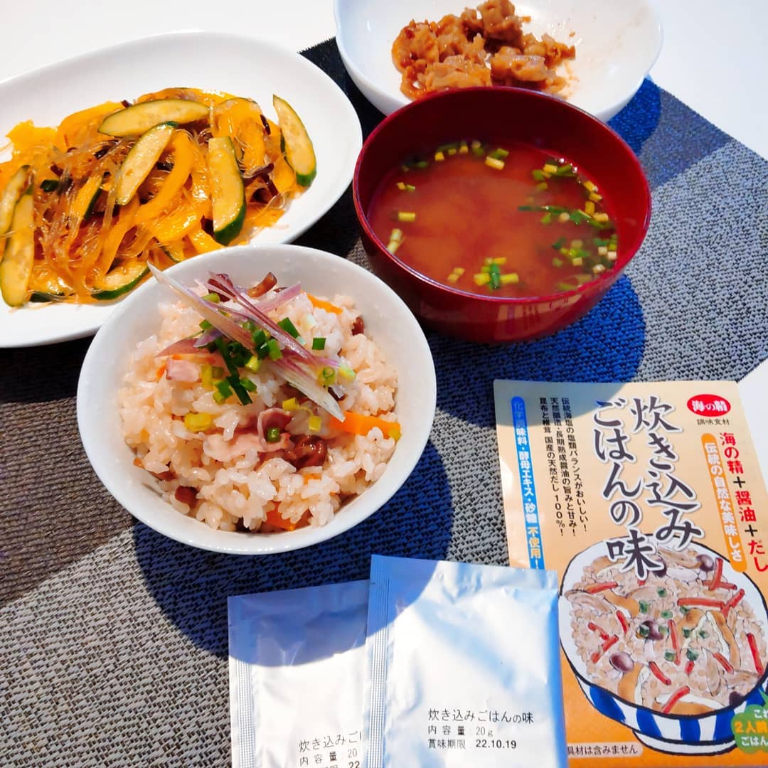 口コミ投稿：‘’海の精 炊き込みご飯の味‘’を使って炊き込みご飯を作りました🍚お米と好きな具材を…