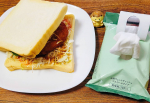 アルザウバー 除菌ウェットティッシュ 携帯用／厚手・大判サイズが我が家に届きました。こちらは気になるところを1枚でたっぷり拭けるエンボス加工の#厚手のシート で、アルコールとノンアルコールタイプの…のInstagram画像