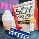 今日も頑張ろう💪✨ボディメイクに株式会社ユーワさんの『SOY ＰROTEIN』198g約11日分¥1,382 (税込)お試しするのに手頃な量とお値段で嬉しいです😊憧れだ…のInstagram画像