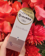 ホワイトラッシュHQ美容液をお試ししました。こちらはハイドロキノンを5％配合した美容液になります。肌の気になる箇所に使用することで明るいお肌へと導いてくれます。浸透率を高めて、肌になじ…のInstagram画像