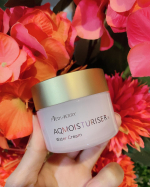 MEDIMERRYのAQMOISTURISER(保湿水分クリーム)をお試ししました♪こちらは化粧師AYUMO(メイクアップアーティスト)が監修し、こだわりぬいたテクスチャーのクリームです。こっ…のInstagram画像