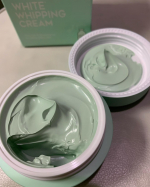 G9 SKIN WHITE WHIPPING CREAM #MINT GREENです！韓国好きさんなら一度は使ったことあるであろうウユクリームから❤︎数量限定❤︎で❤︎日本限定発売❤︎のミントグリーン…のInstagram画像