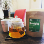 最高級茶葉を100%使用したタイガールイボスティー。こちらは生葉ルイボスティーで雨季の初めに芽吹いた新芽のみを使って作られているそう。ポリフェノールが多くて抗酸化力が高いんです。ルイボ…のInstagram画像