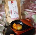 こちらの、のどぐろスープを使って、揚げたじゃがいもの餡かけを作ってみました♪身が引き締まった「のどぐろ」を使用し、厳選された国産の真昆布・しいたけ、まろやかな海塩を配合したそのままスープとして…のInstagram画像