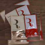 💚人生最悪レベルでの肌荒れ😭バイシスモイスチュアフェイシャルマスク +(赤マスク)リバイシスモイストフェイシャルパック(3D金パック)に助けてもらった😭フェイシャル…のInstagram画像