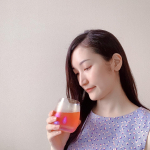 #琉球ドラゴンフルーツと生酵素 ⠀＼酵素ドリンクで内側から美しく！／ピンク色で可愛らしい微炭酸の酵素ドリンク。琉球野草酵素エキスをはじめこだわりの230種類以上の酵素を配合。⠀…のInstagram画像