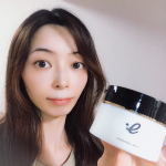 EGOIPSE クレンジングバーム一つで6役のマルチなバーム。クレンジング、洗顔、角質ケア、ひきしめ、保湿、整肌がこれ一つ！白くて柔らかなバームです。肌の上で溶けてオイル状に変…のInstagram画像