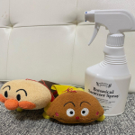 コロナ禍でウイルス対策をしたいけれど、子供がいるので安心安全品質が良い、ということで新たにSHE&YOU ボタニカルサニタイザースプレーを使用し始めました。こちらは有効成分天然物由来100…のInstagram画像