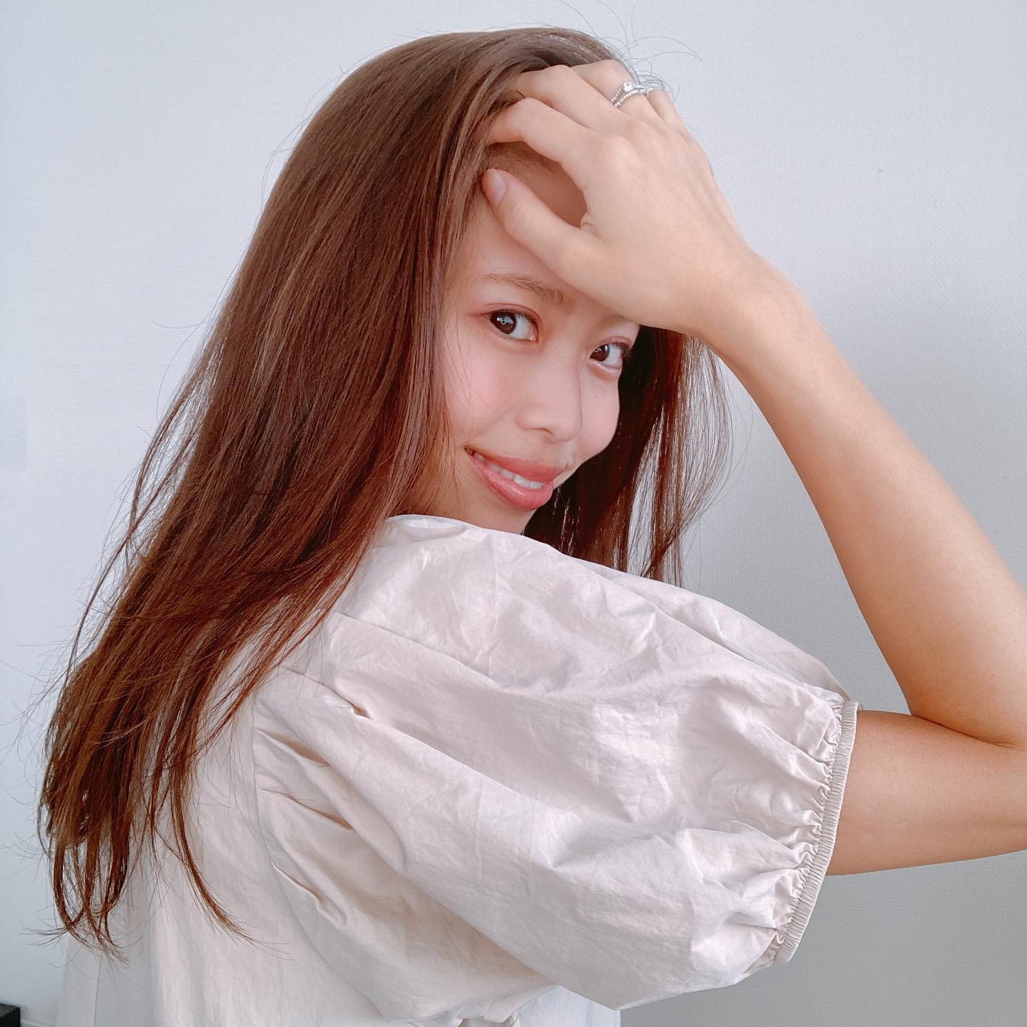 口コミ投稿：パッケージもお洒落なシャンプーとトリートメント❤️#振り向いて髪美人 #ゴクビプロ #…