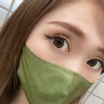最近のお目目👀使っているカラコンは、『フラワーアイズR』の、リコリスブラウンです✨✨細めの黒フチでちゅるんと見えるのが可愛い💕ナチュラルだけど、14.5mmなので、しっ…のInstagram画像