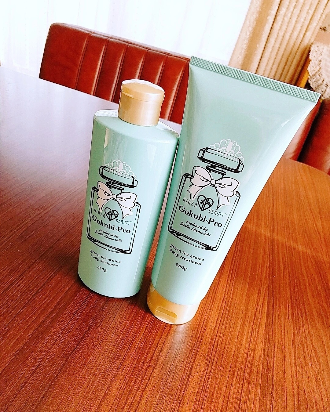 口コミ投稿：ゴクビプロ グリーンティーアロマ ２WAYトリートメントとてもおしゃれなボトルのシャ…