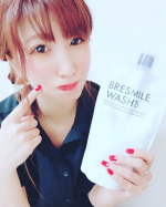 .10秒ゆすぐだけで汚れごっそり！「ブレスマイルウォッシュ」歯磨きだけでは汚れが残りがちな舌や上あごなどの口腔全体をケア。優れた効果を持つ有効成分を２つも配合！✓アラン…のInstagram画像