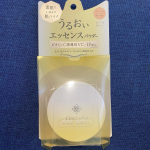 セラフォアエッセンスパウダーのナチュラルベージュ(濃いめの肌色)を試させてもらいました♫美容液とミネラルが82u0025配合されたパウダーで素肌でいるより肌にいいのがポイント☝パウダーには珍しく肌…のInstagram画像