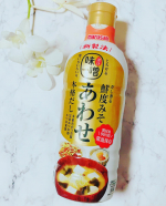 マルサンアイさんのだし香る鮮度みそ あわせ650gをお試ししました💓鮮度みそシリーズはみそ業界初の鮮度ボトルを採用した、だし入り液状みそです✨ 空気に触れにくい二重構造ボトルなので…のInstagram画像