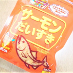 マルトモ　「サーモンだいすき」国産鮭節・国産かつお節を使用した「サーモンだいすき」鮭節とかつお節をブレンドした他社にはない商品なんです！我が家のワンちゃんも大好きです♪…のInstagram画像