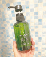 ..ハーバルリーフ@herballeaf_official オーガニックシャンプー🧴🌿..✔️美容のプロと共同開発！✔️注目のエルゴチオネイン配合✔️髪と頭皮にやさ…のInstagram画像