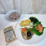北海道玄米雑穀を使いご飯を🍚炊いてみました🥰💕✨⁡⁡普段は、十六穀米を食べているのですがカラダや美容に良い玄米を食べるほうが良いのではと思っている際に、こちらの商品と出会いました💓…のInstagram画像