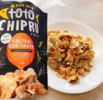 魚の皮のチップスはじめて食べたー💕うまし！！✨✨「トトチップる　ソルテッドエッグ味」✨魚の皮のチップスっておいしいの？って思ったけど、予想をはるかに超えたおいしさでびっくり✨💕❣️💕魚の…のInstagram画像