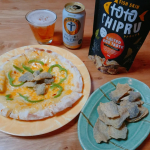 🍺おうちランチ🍺*昨日のランチはチーズピザと“トトチップる”“トトチップる”とは魚の皮のチップス🐟*栄養価が高く、低糖質+フィッシュコラーゲンが含まれています！カリッと食感で香…のInstagram画像