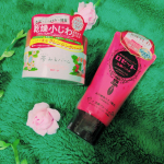 ♥ 夢みるバーム 赤泥2リンクルモイスチャー ♥ロゼット洗顔パスタ レッドリンクル レッドクレイ配合で肌表面の汚れや古い角質を除去し✨⭐赤の植物エキス…のInstagram画像