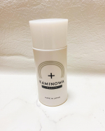 ココ最近旦那さんが髪に関して悩んでいるので薬用育毛剤「KAMINOWA」（カミノワ）をプレゼントしました。 話題の成分「センブリエキス」「グリチルリチン酸ジカリウム」などを配合した医薬部外品の薬…のInstagram画像