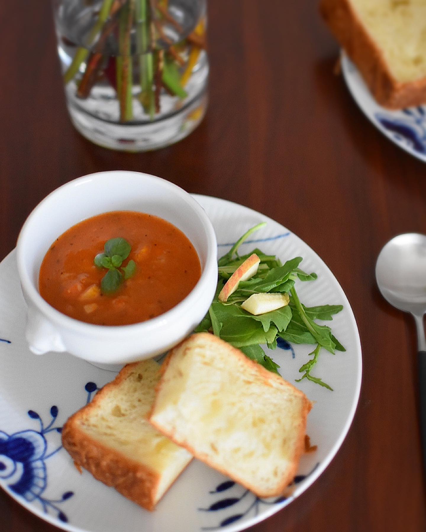 口コミ投稿：Good morning☀️⁡⁡今朝はミネストローネとデニッシュ食パンle supremeのデニッシュ食…