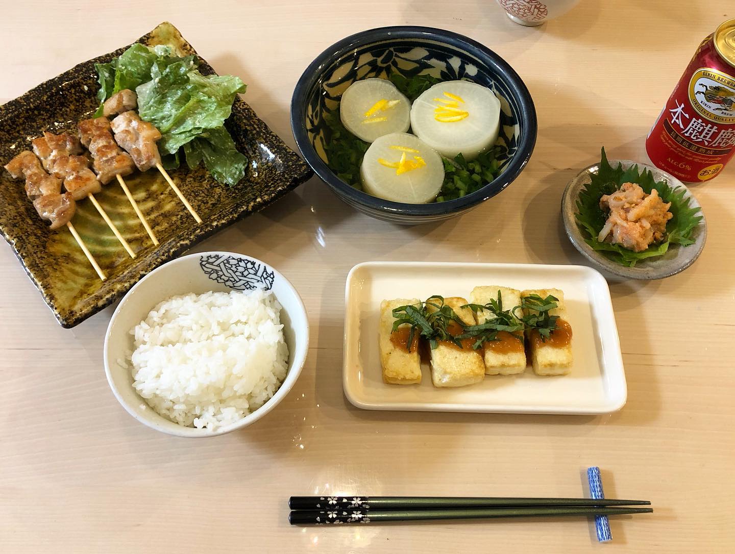 口コミ投稿：本日の夕食と昼ごはん🍚紀乃家さんのしそねり梅のモニターをさせていただきました✨チ…
