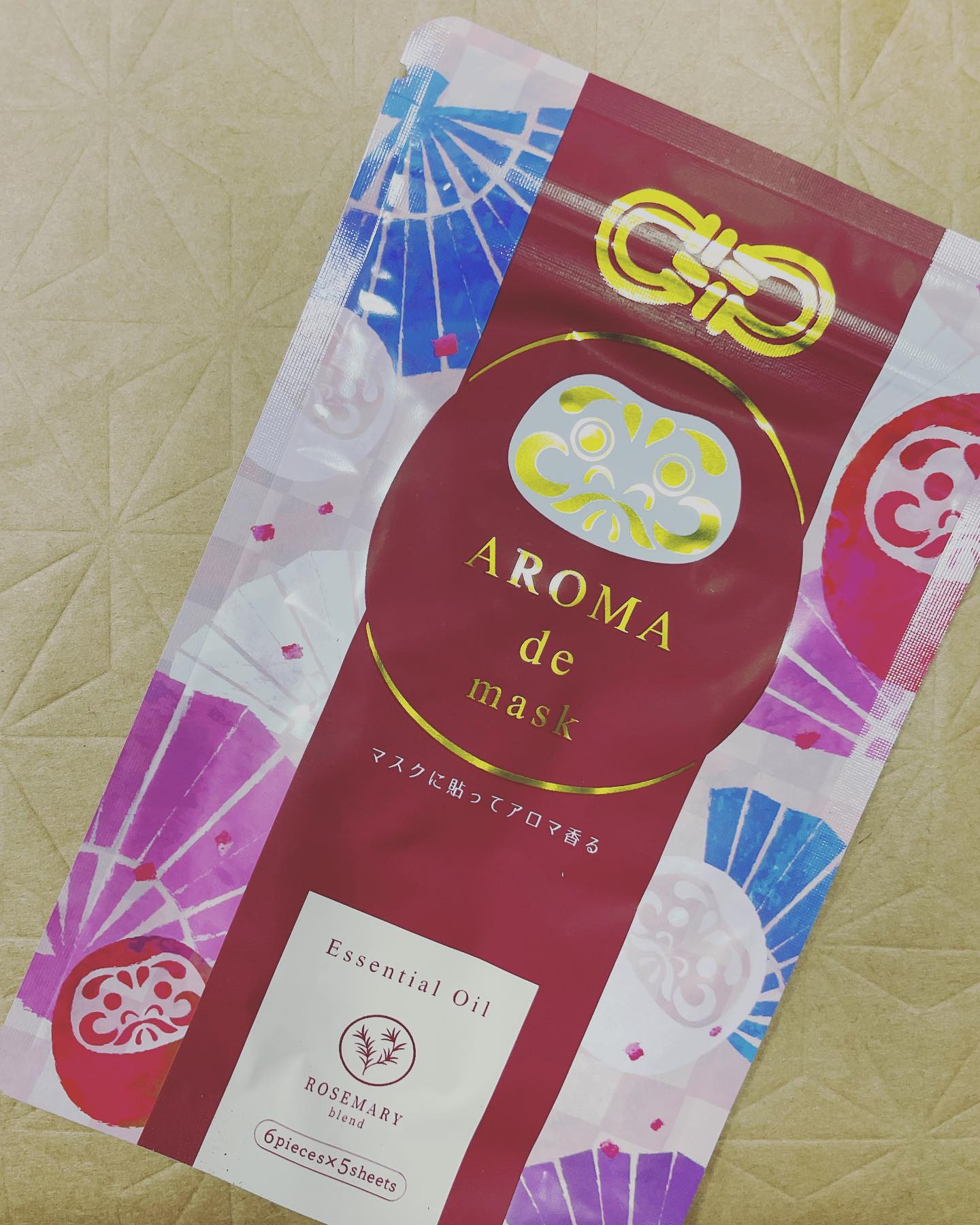 口コミ投稿：期間限定のダルマさんだそうです！#アロマdeマスク #アロマデマスク #AROMAdemask #…