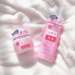 ᕱ⑅ᕱ.｡oO ( #skincare )⠀⠀˗ˏˋ ピュアナチュラル ˎˊ˗⠀ハリのピンクのピュアナチュラルがリニューアルされました 💗⠀化粧水＋乳液は、とろとろのテ…のInstagram画像