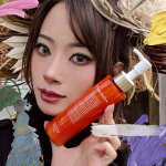 私の近しい人は知ってると思うんですけど出産してから今まで5年間約97%ワンオペ育児をしています💪お風呂から上がったら子供の保湿、その後自分のスキンケア、、自分のことは2の次3の次4の次くらい…のInstagram画像