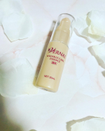 ヴァーナルさんのリンクルケアエッセンスを使いました😊ナイアシンアミド配合でしっかりシワにアプローチ🖤今あるシミにも働きかけますよ🏃‍♀️もっちりの肌間に仕上がって大満足🙆‍♀️…のInstagram画像