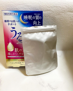 最近寝ても眠りが浅いのか寝た感じがしないのが悩み。そこでうるすやリッチを飲み始めました。うるすやリッチは睡眠の質の向上と肌の潤いを逃しにくくする効果のあるサプリです！  サプリメントの中には…のInstagram画像