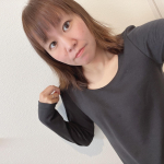 シャルレ様 @charle_official_jp 様のほっこりなごむインナー程よくあったかいみたいで、着てみたらビックリ！夜寒くなってきたんだけど、実家に半袖でしかなくて…のInstagram画像