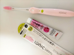 「ionic beauty（アイオニックビューティ）」シリーズの歯ブラシと歯磨きをお試しさせていただきました。マイナスイオンのパワーとラバーソフト毛の効果で、歯垢を落としやすくしステインを除去…のInstagram画像