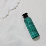 ドゥーナチュラル ハイドレーティング ローション モイスチャー を使ってみました☘️鮮やかなグリーンのクリアボトルがとってもきれい✨環境にもお肌にも優しいオーガニック化粧水でボトル…のInstagram画像