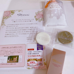+.*♡*.+ﾟモニターさせて頂きます♡♡⁡株式会社ヴァーナル様より薬用リンクルケアエッセンスお試しさせて頂きました！⁡洗顔石けんは2種類不思議な感じでした！汚れを落として…のInstagram画像