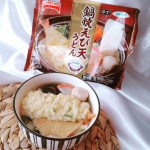 ·寒い季節到来ですね〜🤣⛄❄体もあったまるテーブルマーク @tablemark_jp のおいしい鍋うどん3種を食べてみました😋✨🍲··🍲鍋焼えび天うどん🍲ごま豆乳鍋うどん🍲…のInstagram画像