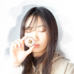 ⠀⠀アイシャドウベース使ってからアイシャドウをのせるのがもっと楽しくなった💗⠀⠀まぶたのケアも一緒にできるから仕込まない手はない😉🤍⠀⠀なんか雪とか寒さ感がブルーのアイシャドウ使…のInstagram画像