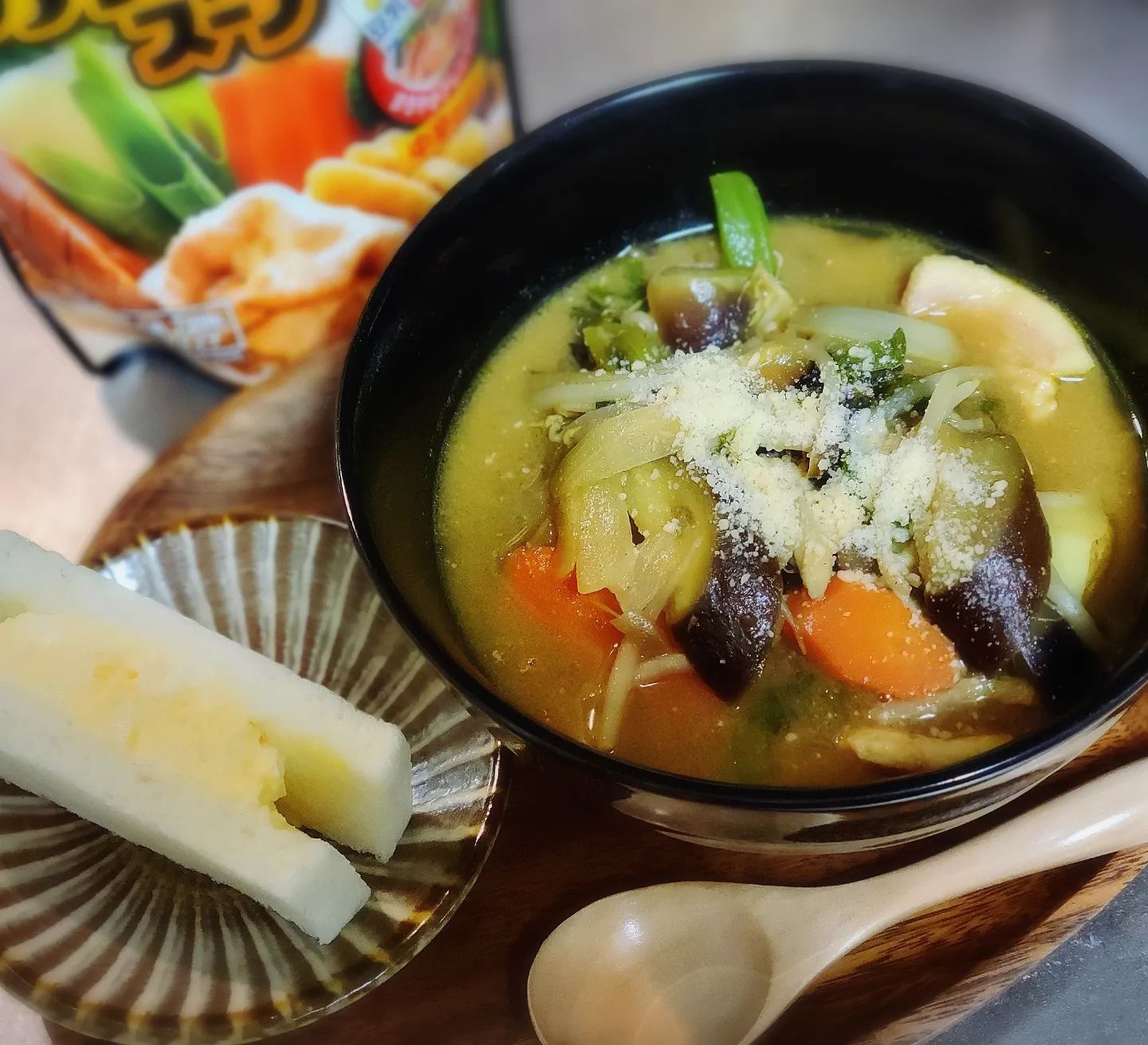 口コミ投稿：今日はカレーの日ってことで、初めてのカレー鍋スープ。 お野菜入れすぎちゃったか、…