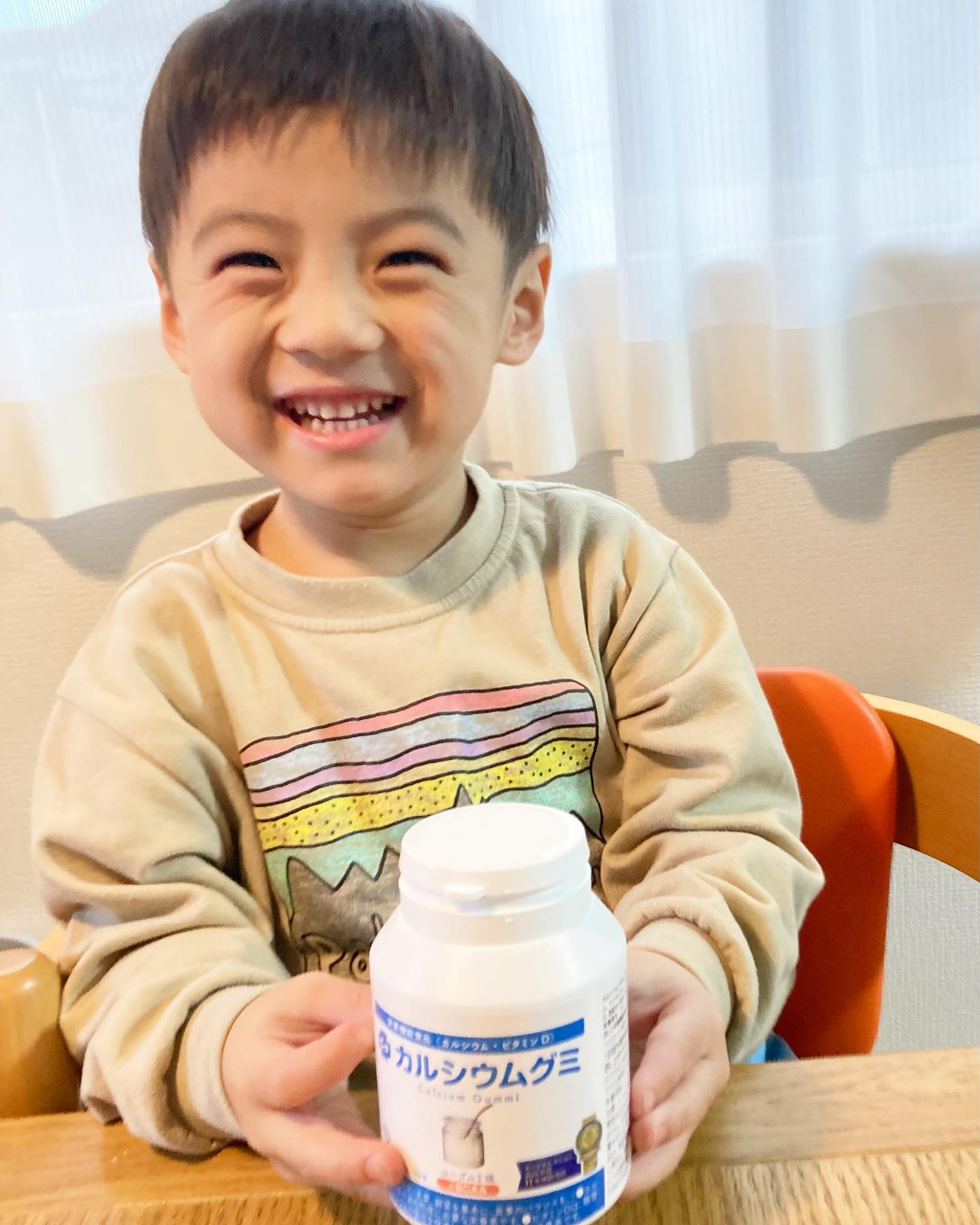 口コミ投稿：..モンドセレクション10年連続受賞♪カルシウムグミ🦴🥛🍬.伸び盛りの子ども達におすすめ…