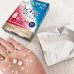 うるすやリッチ 睡眠と美肌のWサポートをしてくれる、機能性表示食品 うるすやリッチです🛌  私は、寝つきが悪いですし、お肌の乾燥も感じているので、ピッタリのサプリメントでした❕❕うるすやリ…のInstagram画像