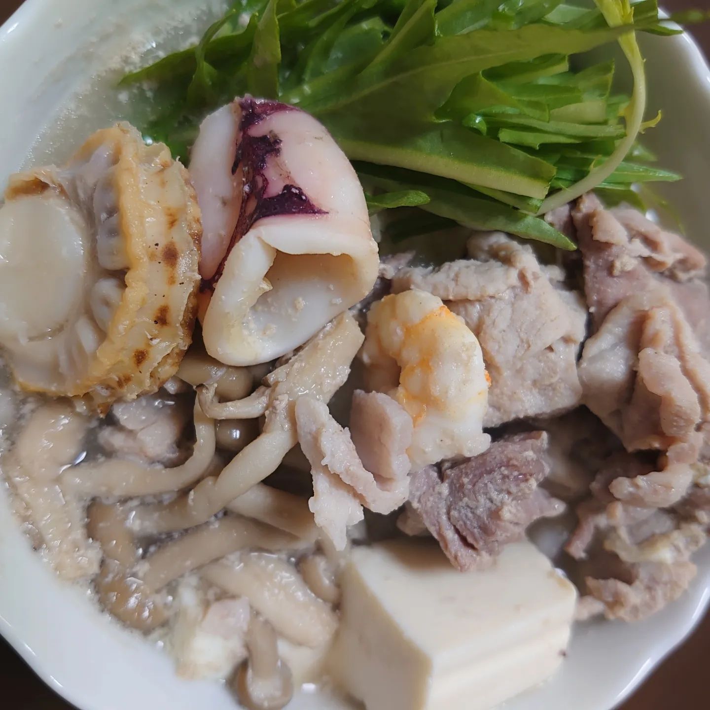 口コミ投稿：最近、大人の夕飯は鍋が多いです。マルサンアイから新しく出た２つの鍋スープ鯱家監…