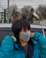 マスクをしていると、自分の息のニオイが気になっちゃうときもある❗️しょうがない😆生きてるんだもの😃だからアロマdeマスク💐自分ばかりか、周りにもい〰️い香りがしちゃう💐リラックス効果も…のInstagram画像