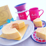 お取り寄せスイーツ💓バームクーヘンでおうちカフェ🍰✨いただきます🥰くりーむパンで有名な八天堂さん@hattendo_official の新商品真ん中が♥️でかわいいですよね…のInstagram画像