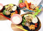 .今日の晩ごはん.♡油揚げとまいたけと豚肉炒め♡れんこんステーキ♡にんじんしりしり♡冷奴♡トマト♡小松菜サラダ..豚肉とレタス以外の食材は先日届いた株式…のInstagram画像