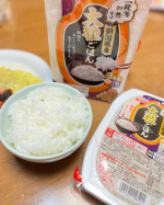 @tablemark_jp  テーブルマークの新潟県産大粒ごはん厳選した新潟県産のブレンド米みて下さい‼️電子レンジでチンしただけなのにこんなに艶があってキラキラ✨✨つやつ…のInstagram画像
