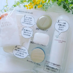 🌼#ヴァーナル　#素肌つるつるセット　🌟クレンジングせっけん🌟仕上げ用せっけん🌟ミスト状化粧水🌟クリーム状美容液🌟泡立てネット🌟ソープディッシュが付いた豪華…のInstagram画像