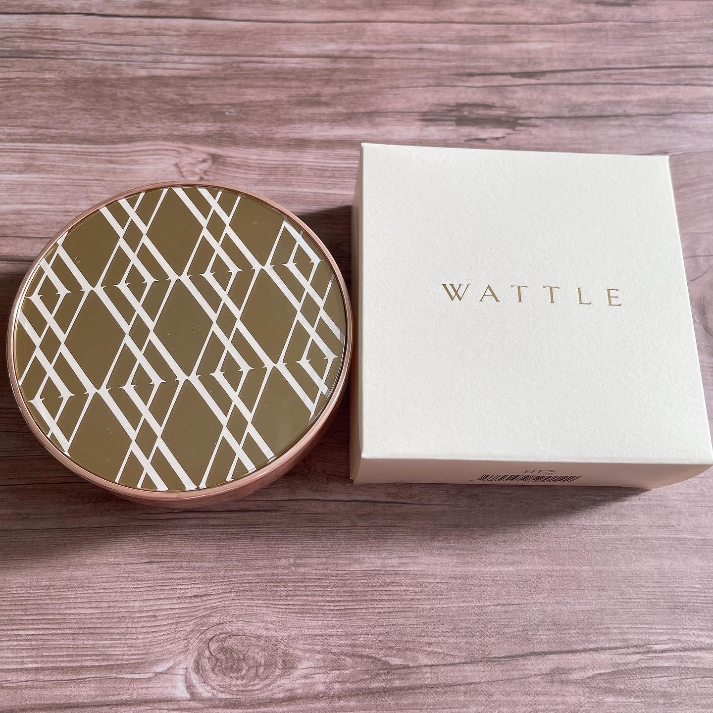口コミ投稿：WATTLE クッションファンデーション クッションファンでのご紹介です♪ 1品で6役を叶…